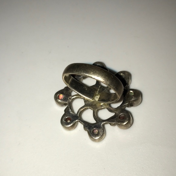 Garnet and opal mandala ring - Picture 3 of 4